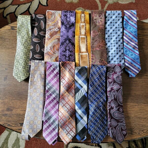 Bundle/Lot of 14 Men's Neck Ties Assorted Brands All in Excellent Condition